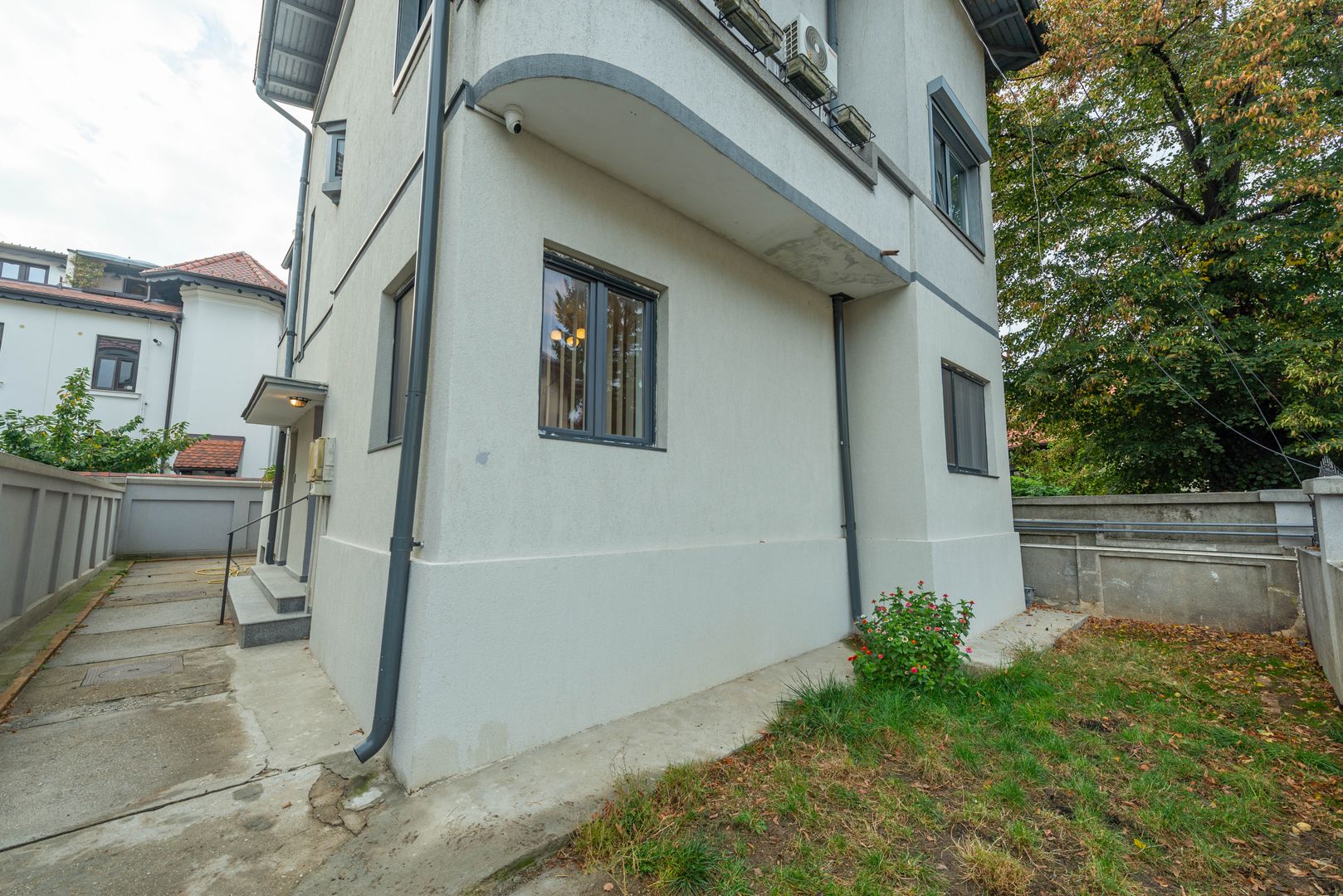 Apartament trei camere in vila,  de inchiriat, 109 mp, zona Dorobanti - Poză 18
