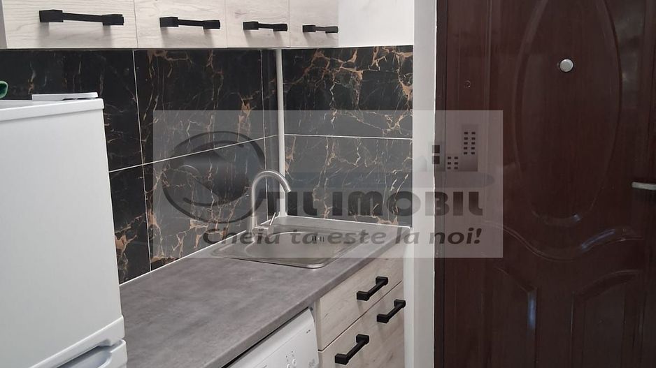 Cameră de cămin 12 mp, renovată complet, de vânzare - Poză 8