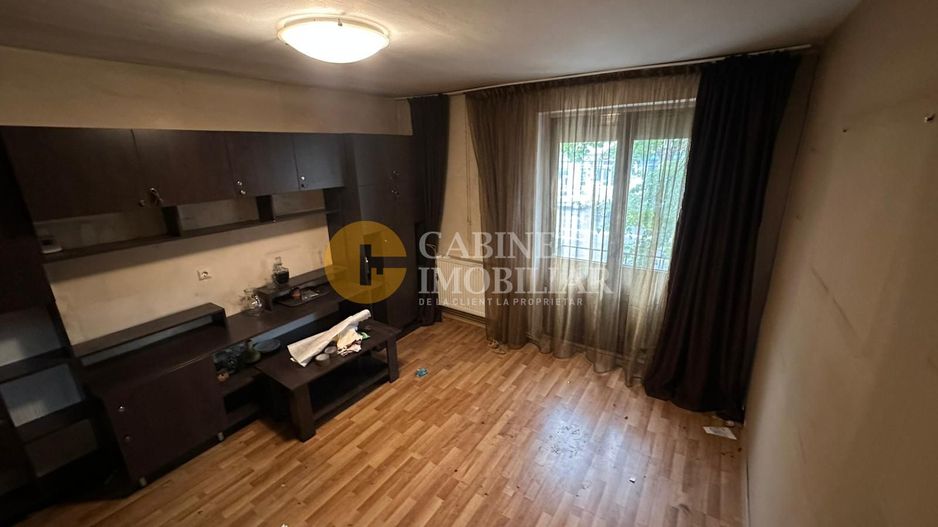 Apartament 2 camere- Pacurari, ZONA Petru Poni - Poză 1