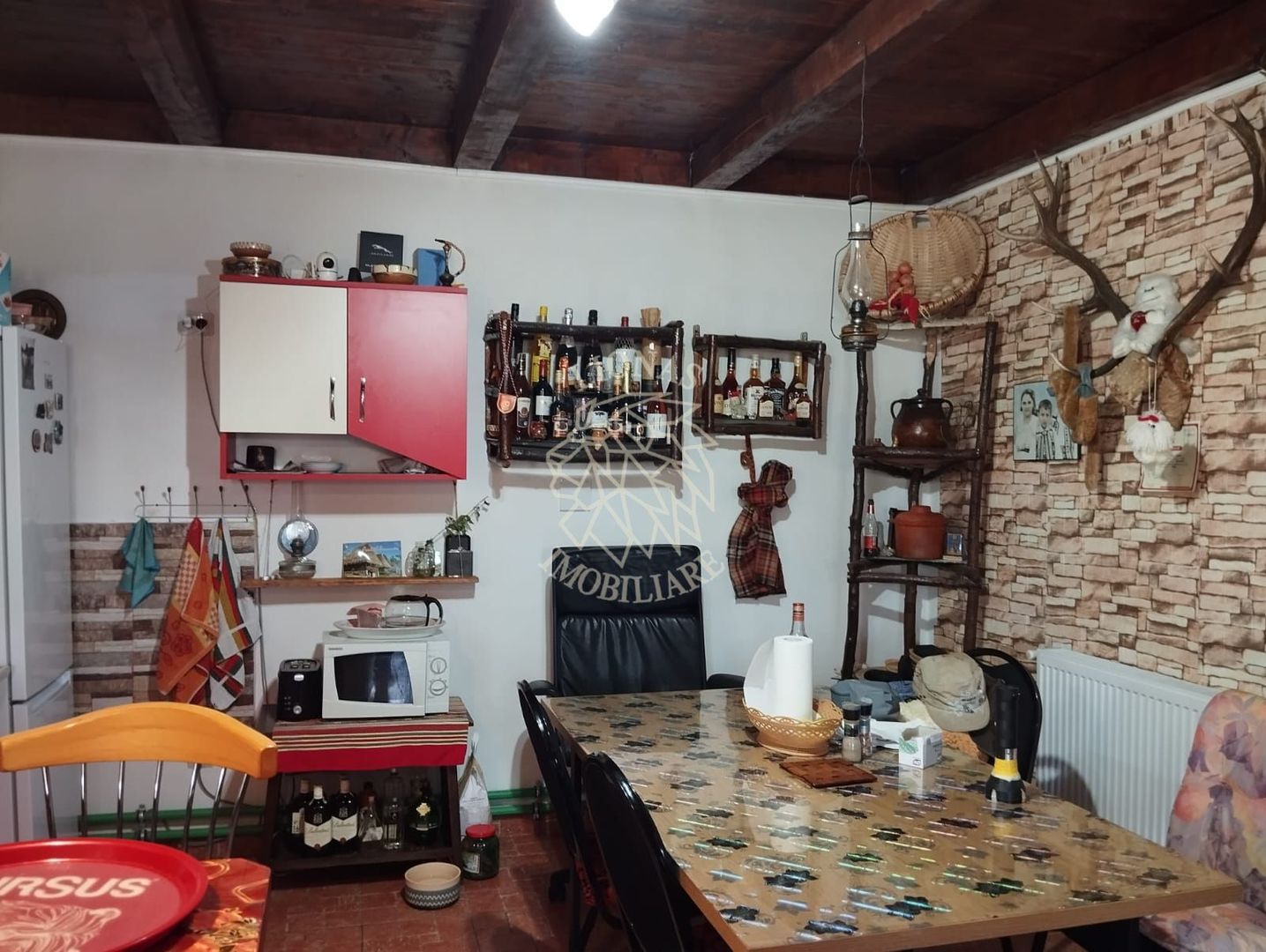 Casa 60 mp+terasa 30 mp-teren 700 mp-garaj-panouri solare-Livezile - Poză 1