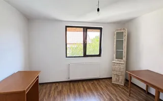 Casa de vanzare parter+etaj / 7 camere/ 1550mp teren+ 240mp utili+garaj / Dancu - Poză 11