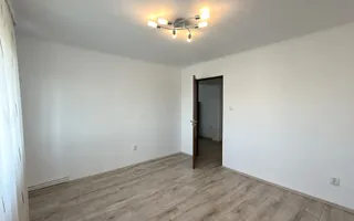 Apartament 3 camere MV1, Zona Trilak - Str. R. Ferdinand I - Carei - Poză 12