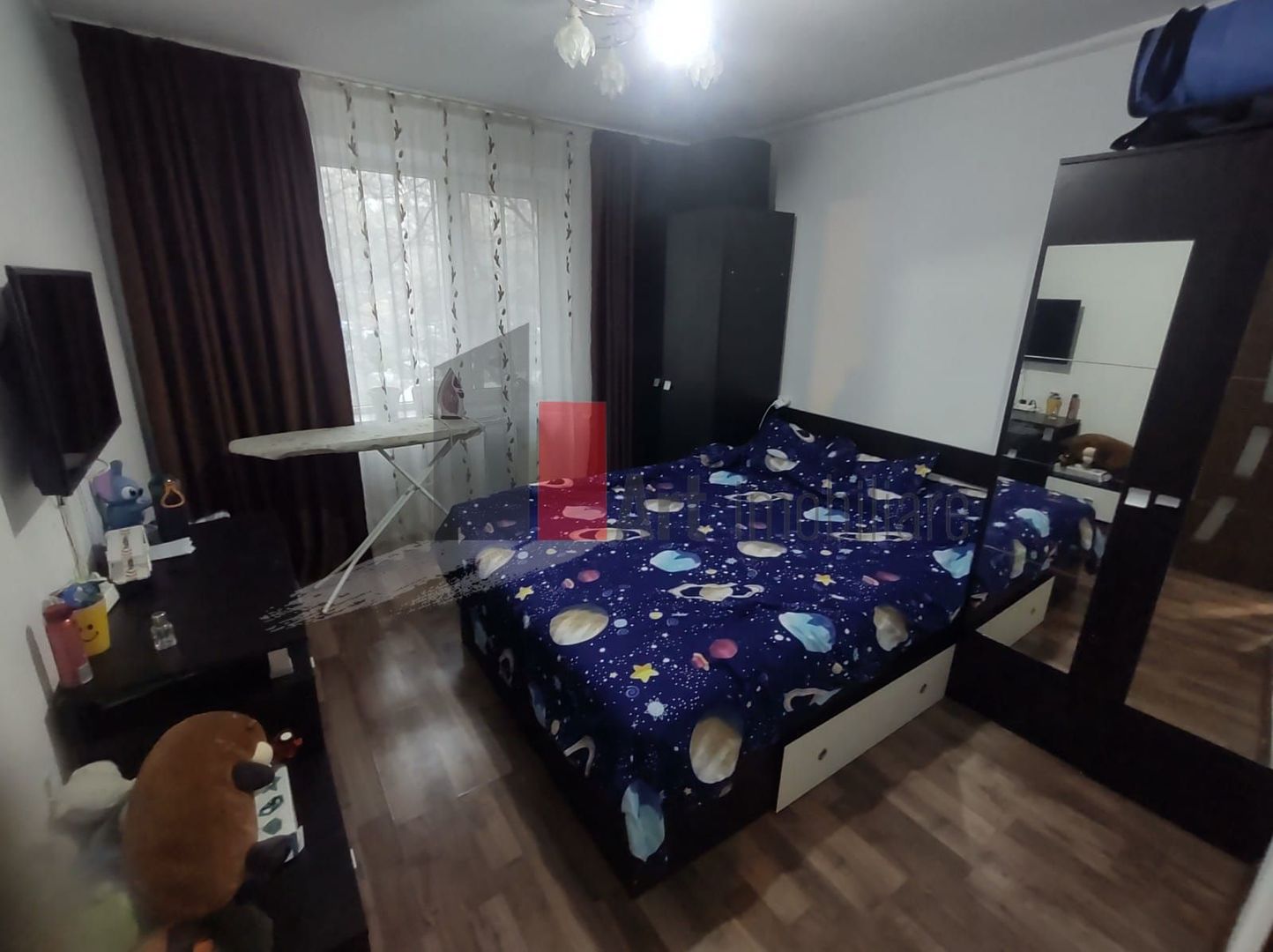 Vânzare apartament 3 camere decomandat Apărătorii Patriei - Spiru Haret - Poză 1