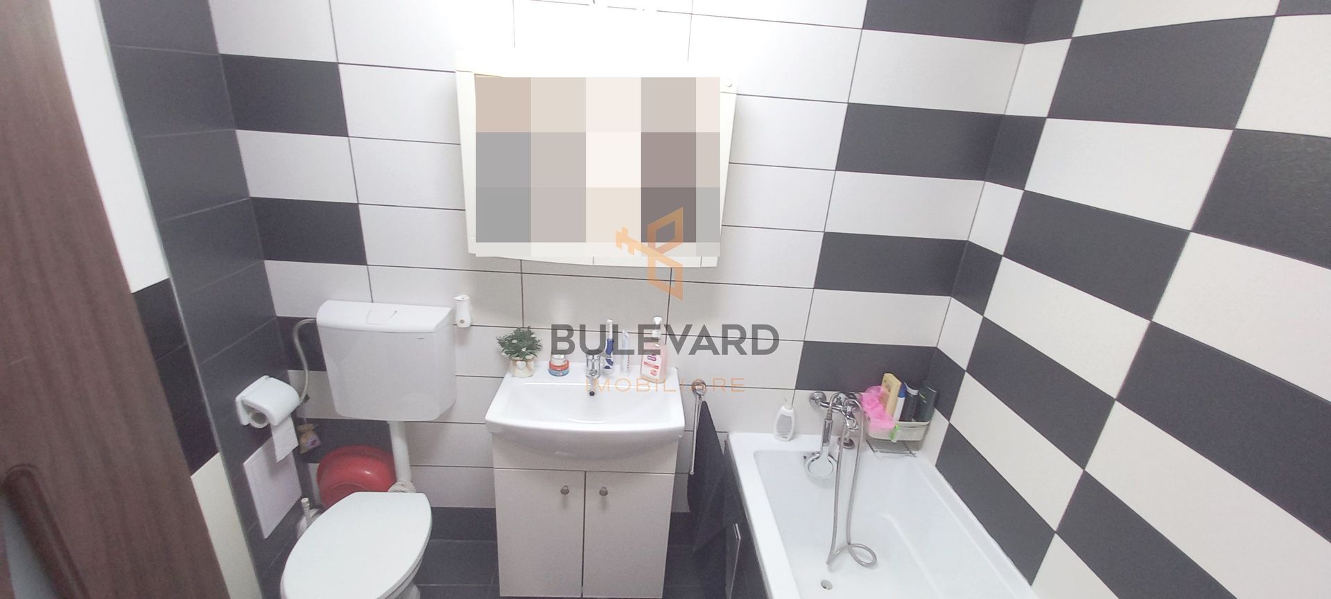 Apartament cu 2 camere,  zona strazii Plopilor Floresti! - Poză 6