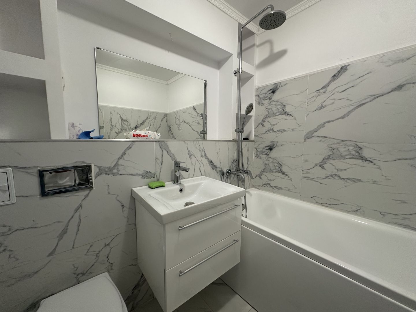 COLENTINA - Teiul Doamnei | 3 Camere Nemobilat | Boiler - Poză 10