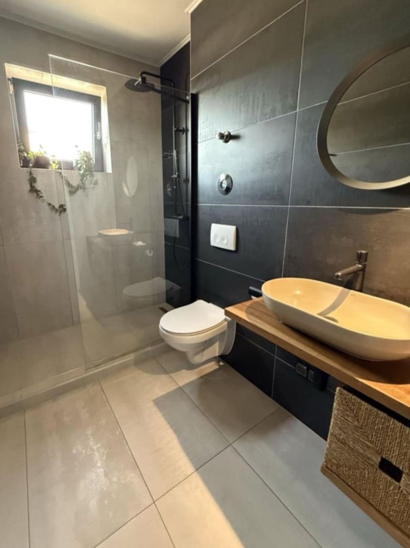 Apartament 2,5 camere chic cu grădină balcon vitrat și mobilier premium - Poză 5