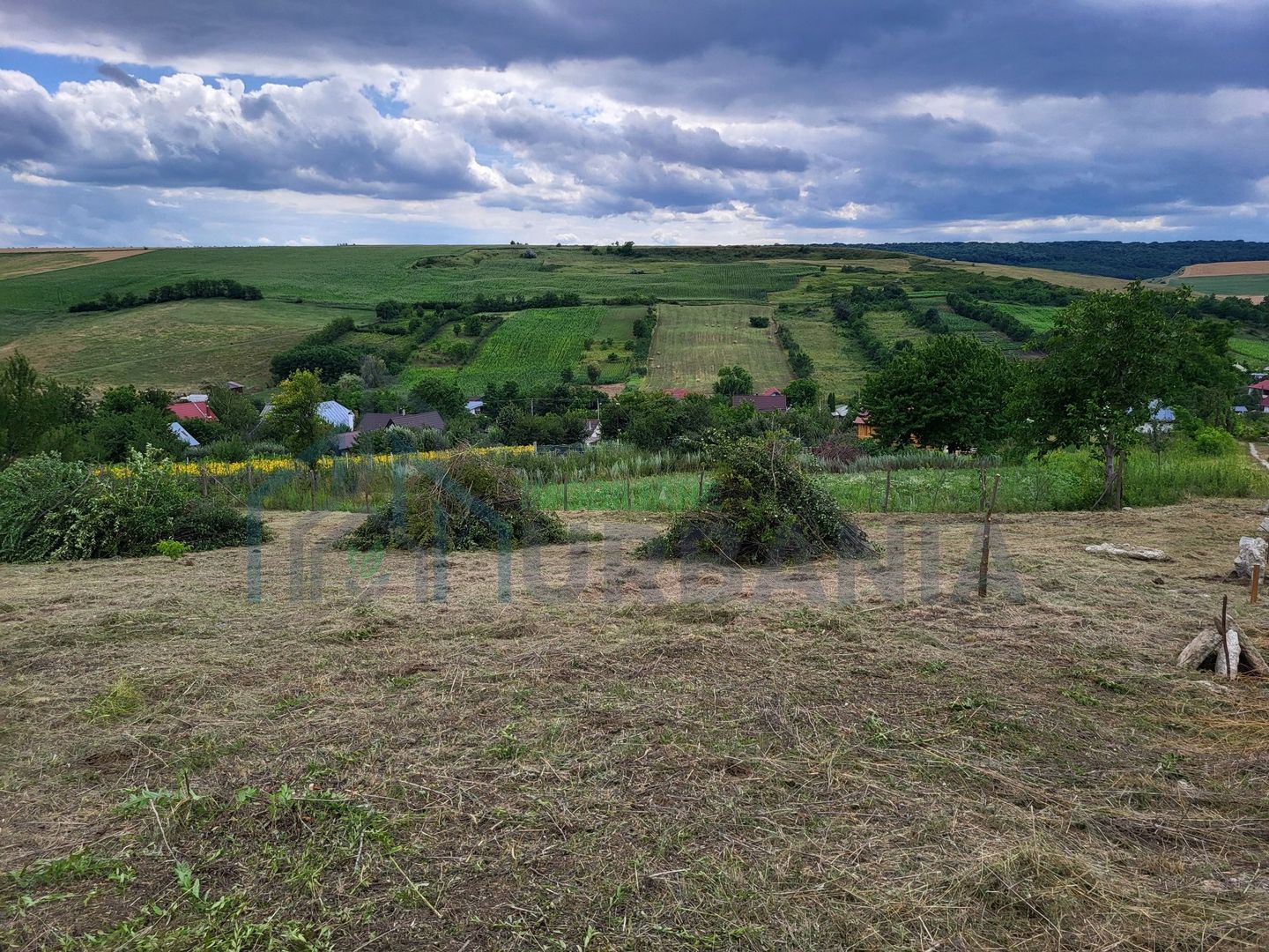 Teren intravilan 869 mp - Poză 3