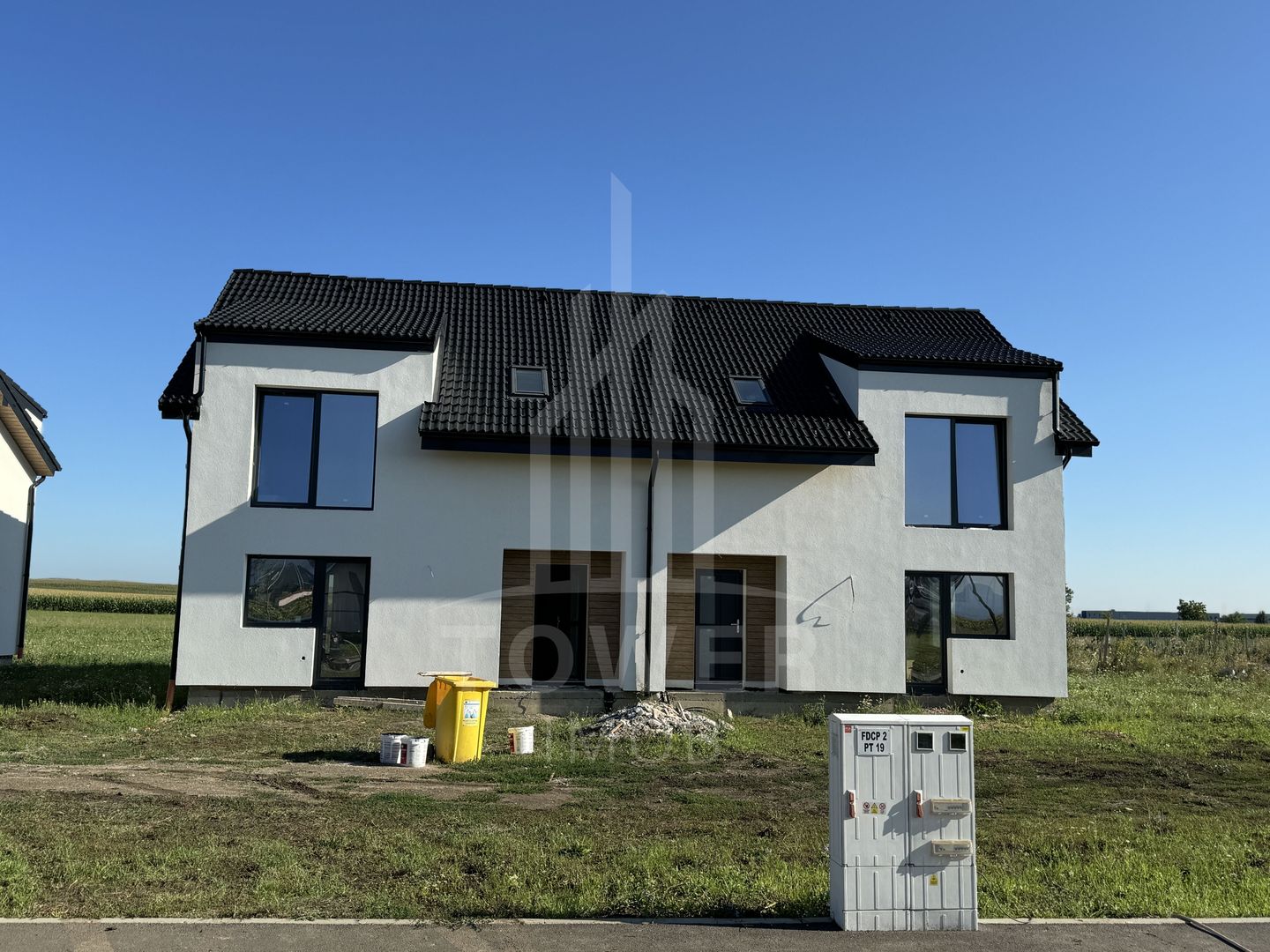 Casă Tip Duplex INDEPENDENTĂ ENERGETIC - Cartier NOU - Poză 5