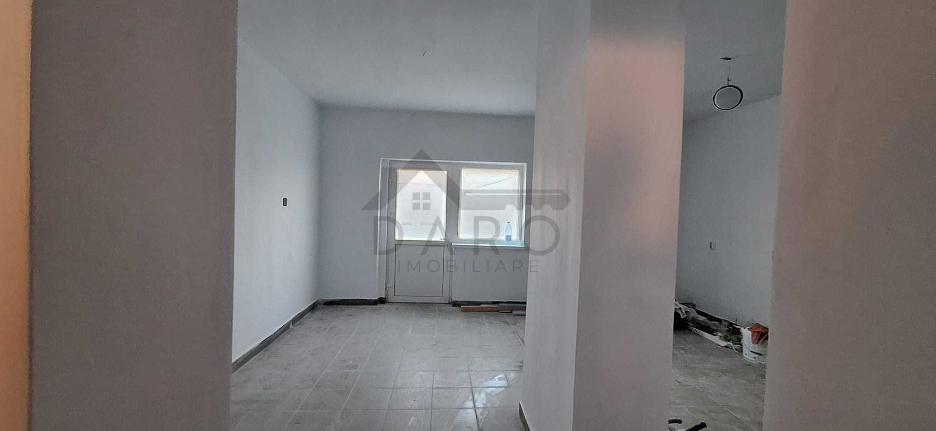 Închiriez spațiu comercial în centrul din Cristești – 75 mp - Poză 6
