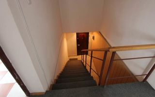 Spațiu de birouri de 100 mp de închiriat - Poză 15