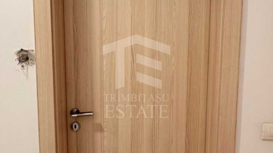 DE INCHIRIAT | SPATIU COMERCIAL | 166 MP - Poză 8
