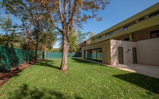 Apartament 7 camere in Vila de inchiriat Satul Francez - Poză 1