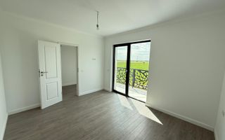 Duplex finalizat despartit prin camera tehnica. 3 dormitoare. 2 balcoane. - Poză 11