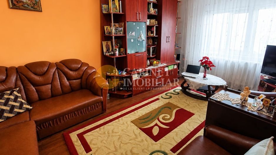 2 camere decomandat | Parter înalt - boxa+gradina| Nicolina 1 - Poză 1