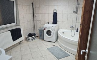 Inchiriez casa in Sanpetru - Poză 4