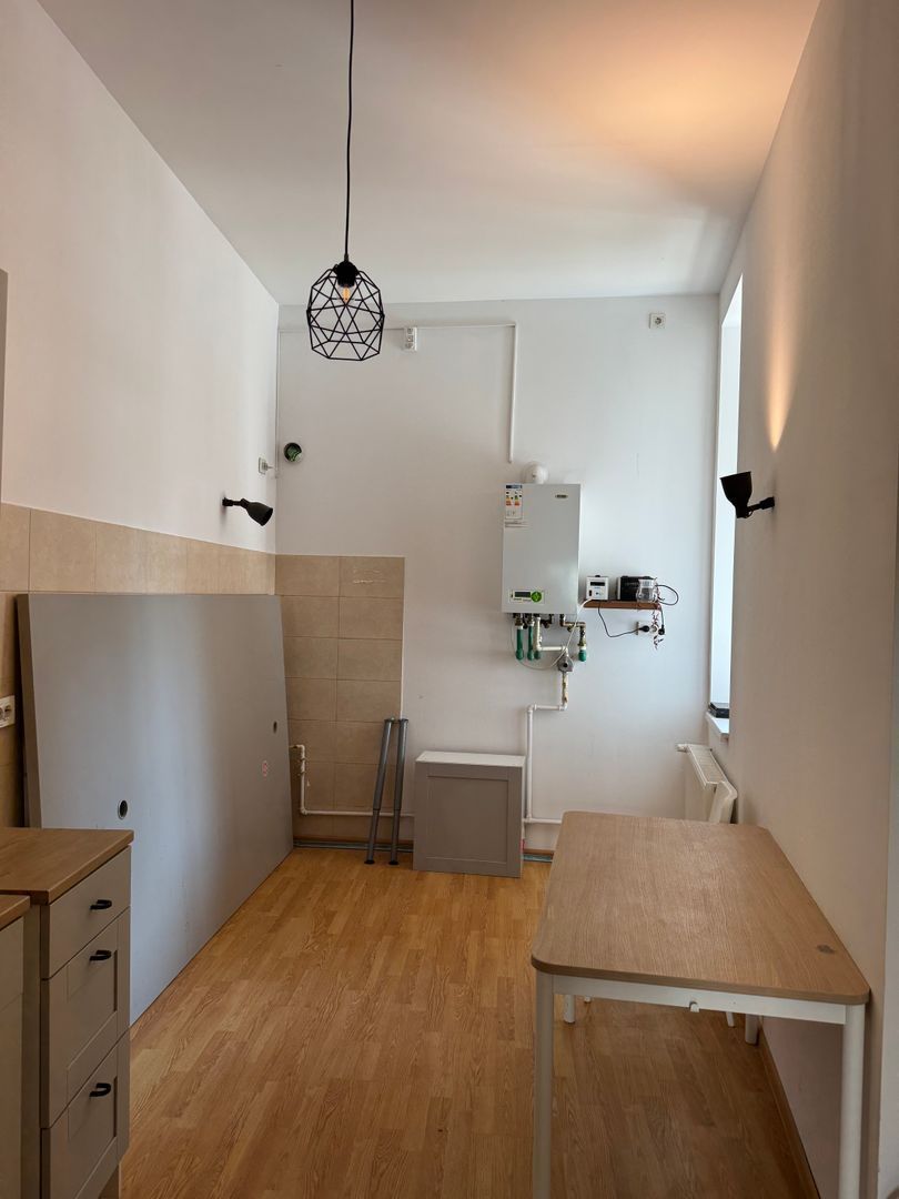 2 ETAJE DE INCHIRIAT Piata Amzei- Piata Romana IM507 - Poză 4