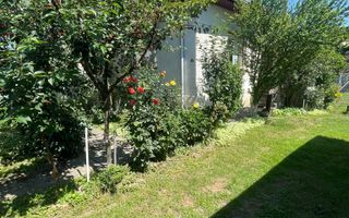 Casa ,curte și gradina.Teren cu 2700 mp. - Poză 8