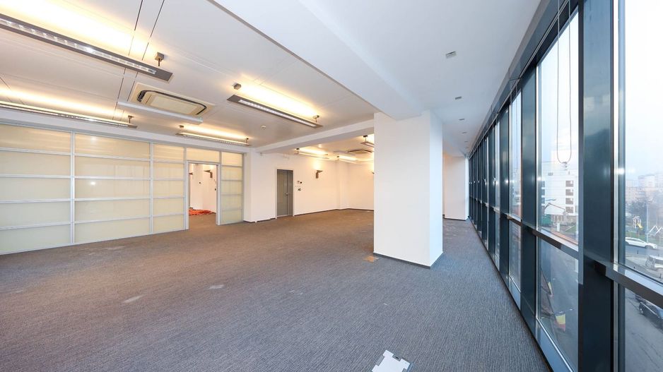 Clădire de birouri și centru de date – Oportunitate exclusivă in Brasov - Poză 13