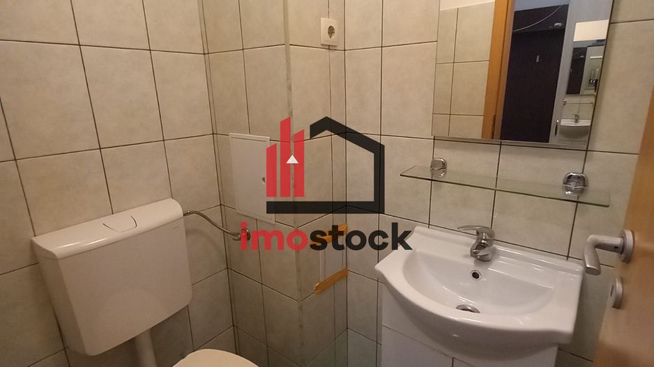 De vanzare apartament cu 3 camere, decomandat, etajul 2 - Poză 15