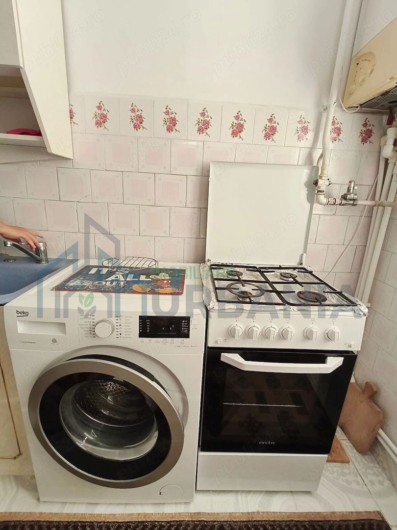 Apartament 2 camere de închiriat - Piața Voievozilor, Iași - Poză 2