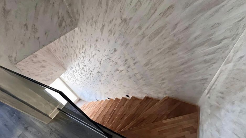 Casa moderna 3 camere 2 bai P+1+Pod si teren 240 mp in Arhitectilor - Poză 4