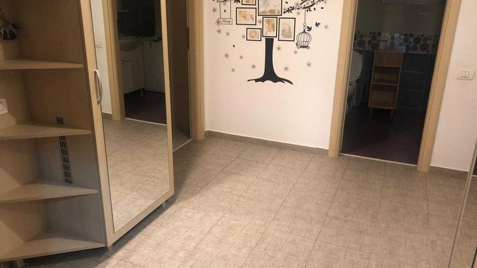 3 camere decomandat, centrala proprie, parcare, etaj 1 - Poză 4