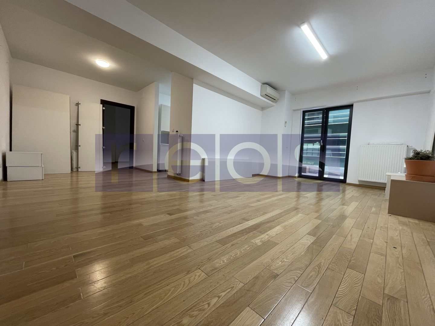 OPORTUNITATE |3CAMERE | TERASA 37MP| UPGROUND |METROU PIPERA - Poză 1