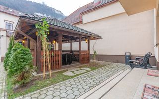 Pensiune Râșnov, 13 camere plus locuință proprietar, zonă Cetate - Poză 50