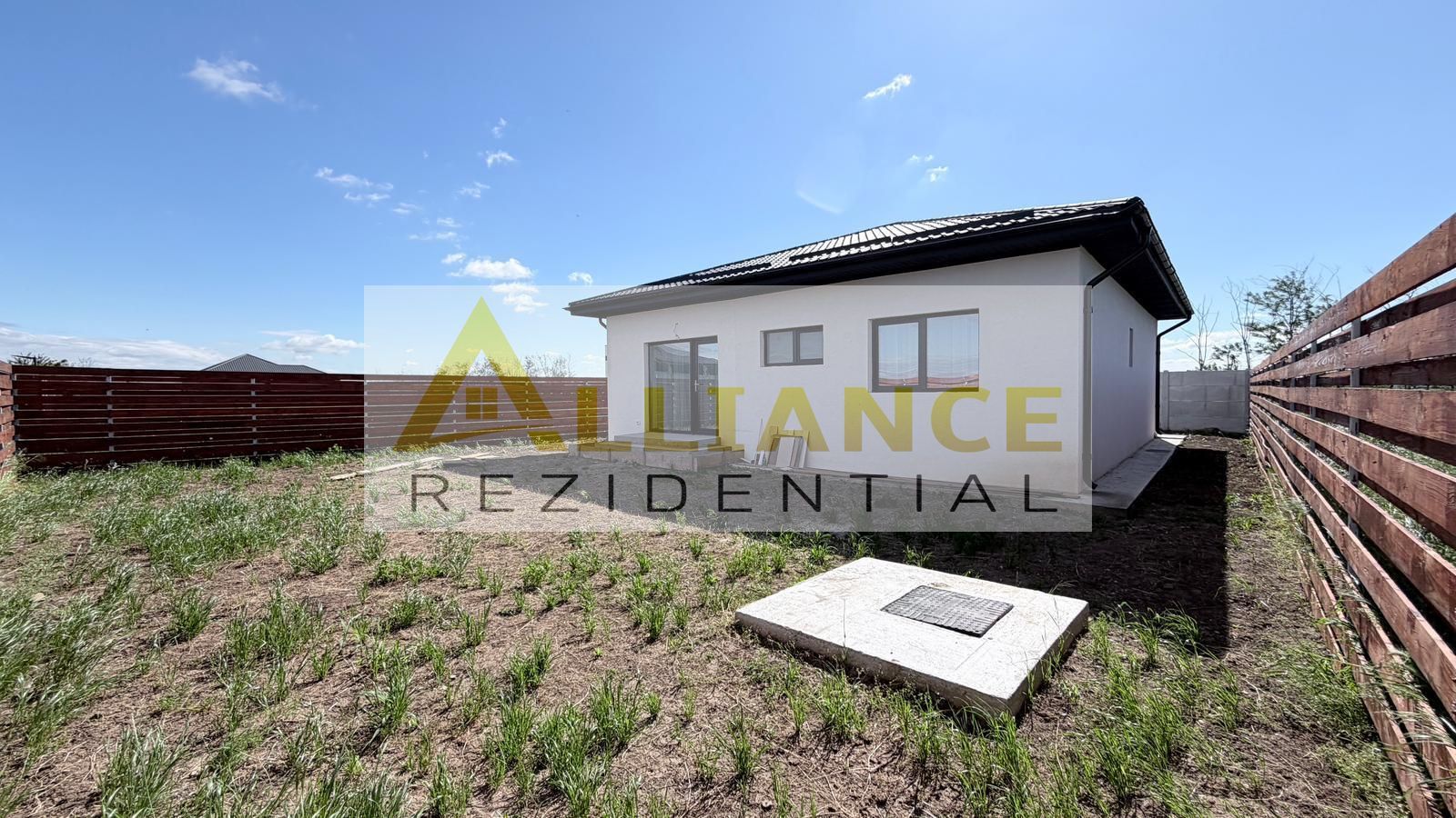 Casa Individuala - 3 camere - 2 bai - 375mp teren - Poză 3