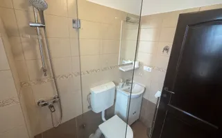 Casă 4 camere de inchiriat, carport, curte 180 mp - C. Arhitectilor - Poză 12