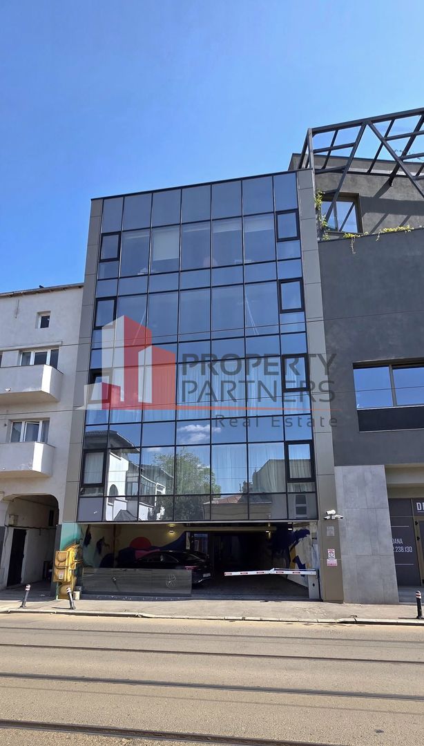 Spatiu de birou Central - Poză 1