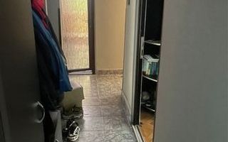 Apartament decomandat, imobil de 4 niveluri, Zona BRD, Semicentral! - Poză 3