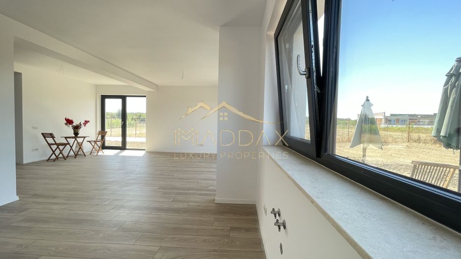 Vila exclusivista_P+1*5 Camere*Teren 704 mp*Langa Padure//Balotesti - Poză 12