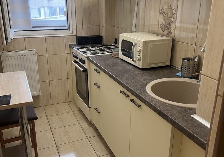 Garsonieră spațioasă decomandată, etaj 7/10, balcon închis, AC, Titan – Parc IOR - Poză 4