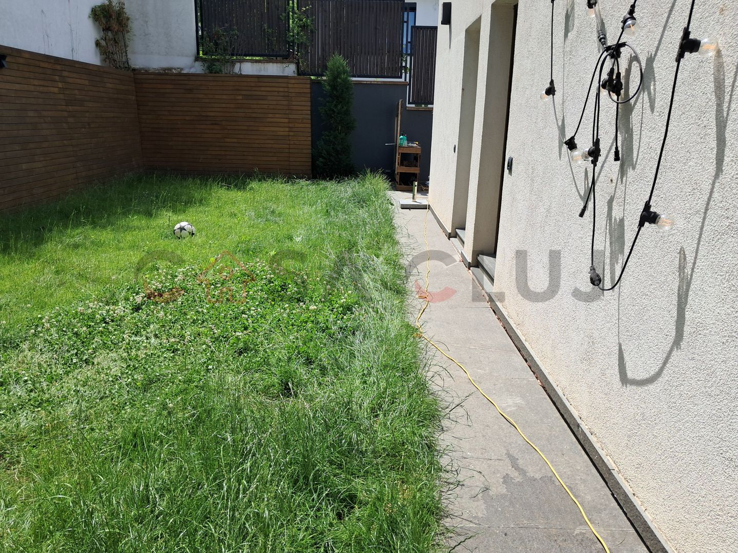 Apartament pe 2 nivele la vilă + Curte, Piscină, Saună și garaj, Gruia!! - Poză 16