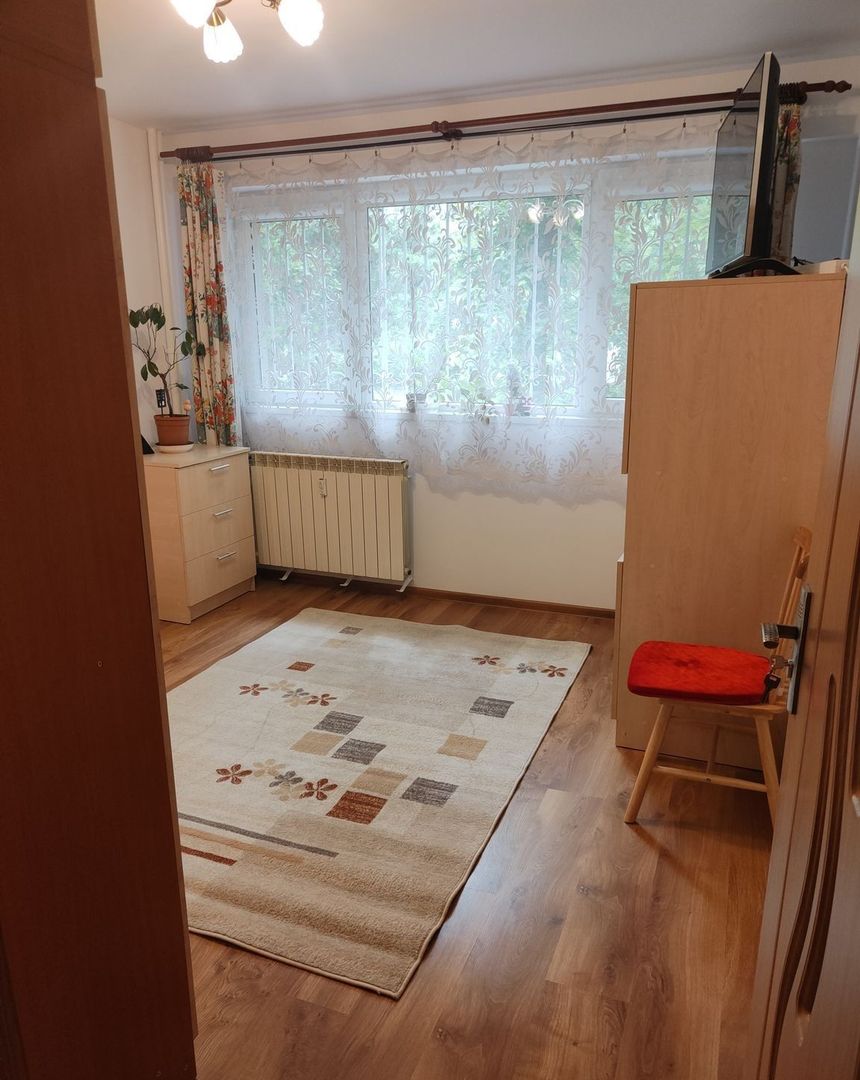 Vanzare Apartament 2 camere, parter, renovat , mobilat, utilat  - Drumul Taberei - Poză 4
