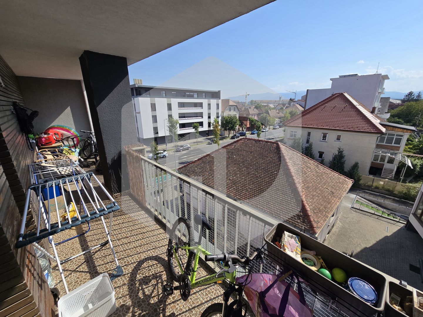 Apartament 3 camere decomandate parcare subterana Calea Dumbravii - Poză 2