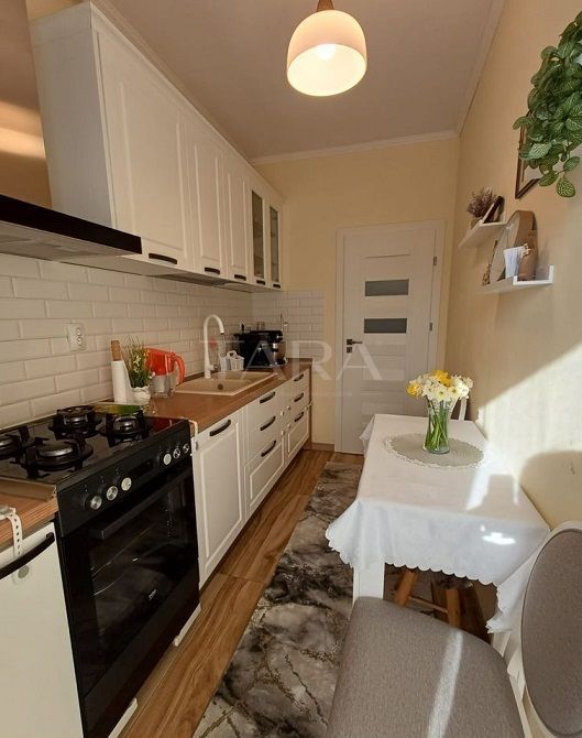 Apartament modern cu parcare subterană, zona Iris - Poză 1