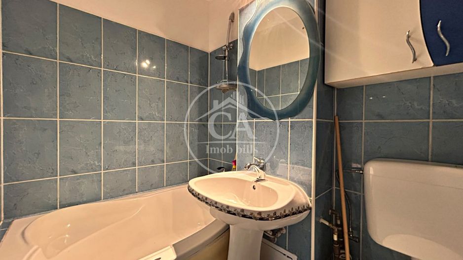 Apartament cu 2 camere de vanzare in zona Rogerius, Oradea - Poză 7