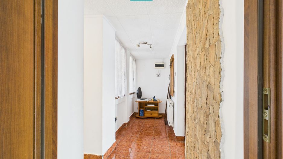 Casă cu teren 930 mp în Becicherecu Mic - Poză 13