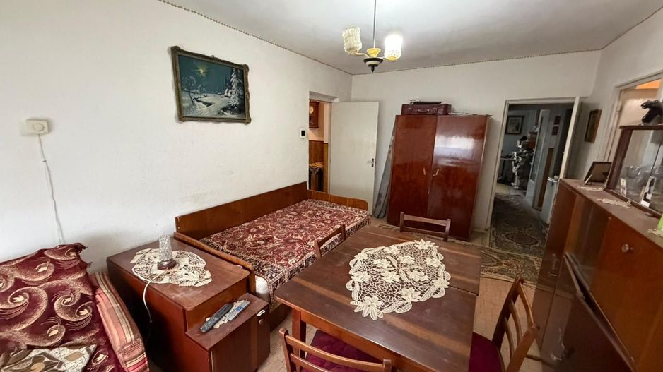 Apartament 4 camere, etaj 3 - Cugir - Poză 10
