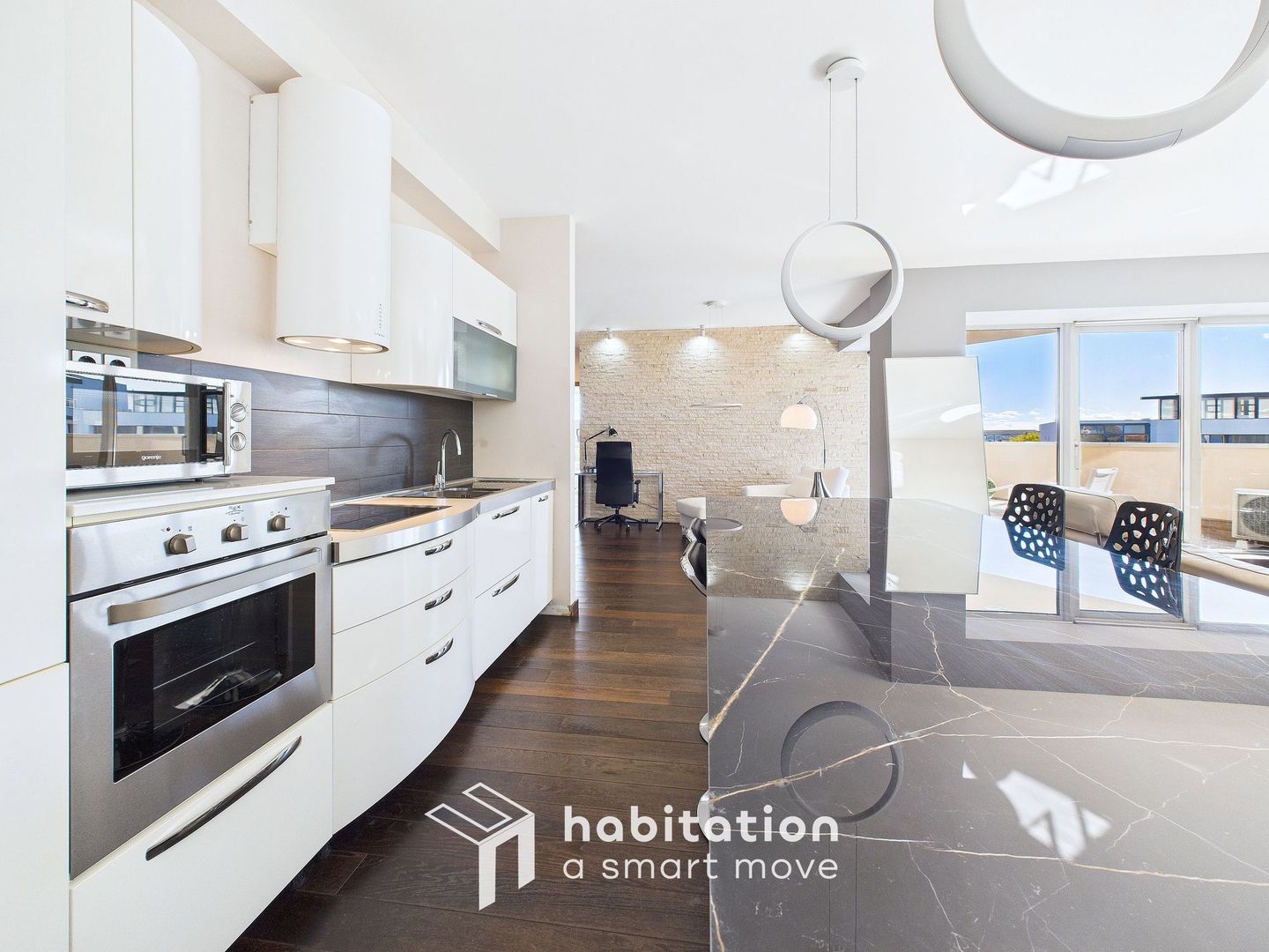 Rafinament și confort în Elisabetin – apartament cu terasă generoasă - Poză 5