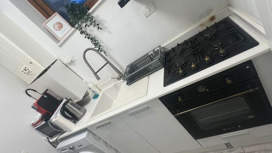 Apartament premium 2 camere | balcon amenajat | zonă centrală - Poză 5