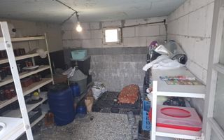 Casa solara si spatioasa, curte 700 mp - Cisnadie - Sibiu - Poză 8