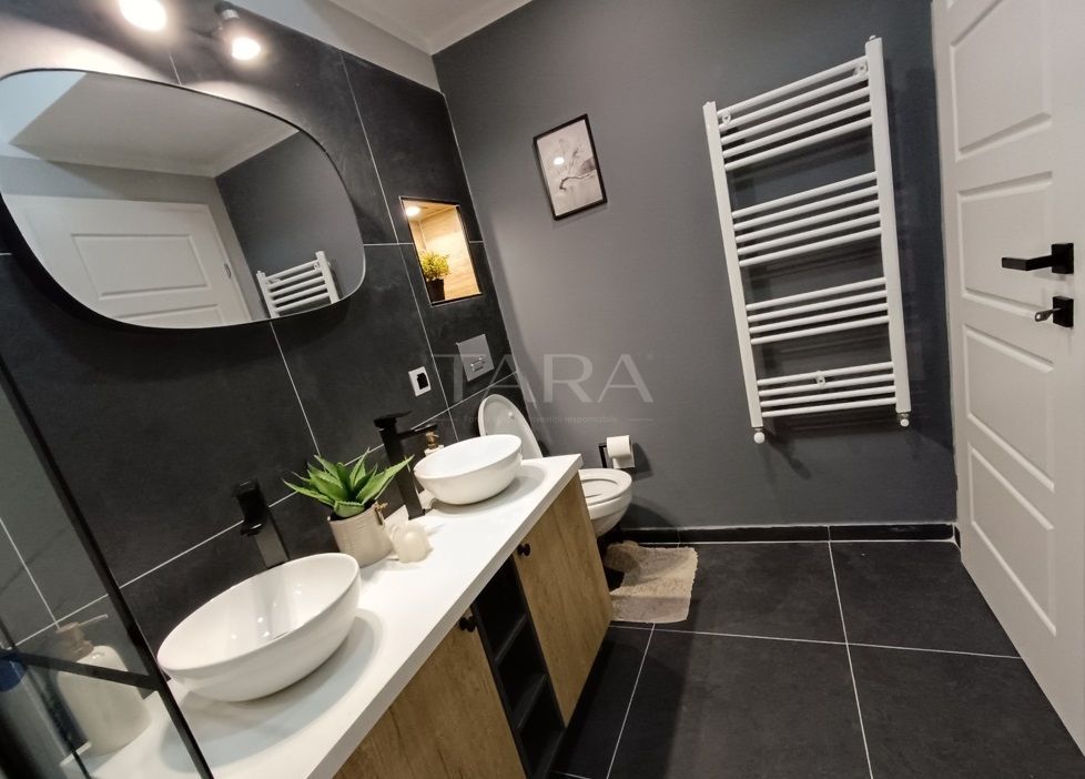 Apartament cu 3 camere de vanzare in Floresti - Poză 10