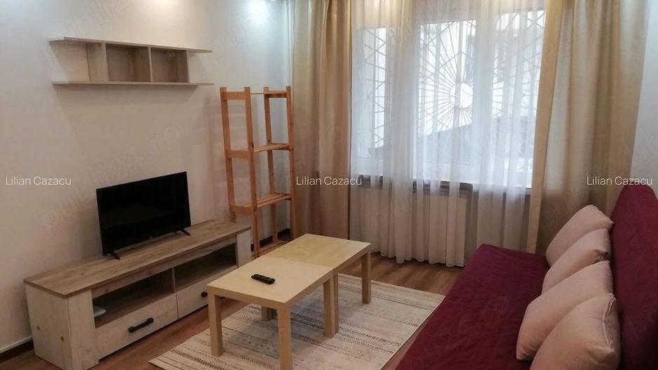 Închiriere  Garsoniera decomandata, mobilata, etaj parter, zona Titan, Dristor - Poză 1