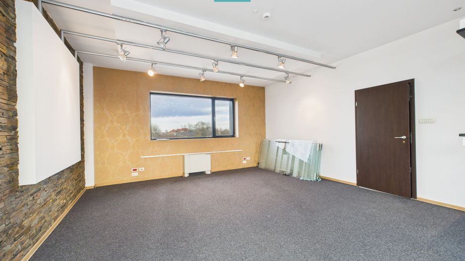 Spațiu birouri de 45 mp, zona Aradului - Poză 3