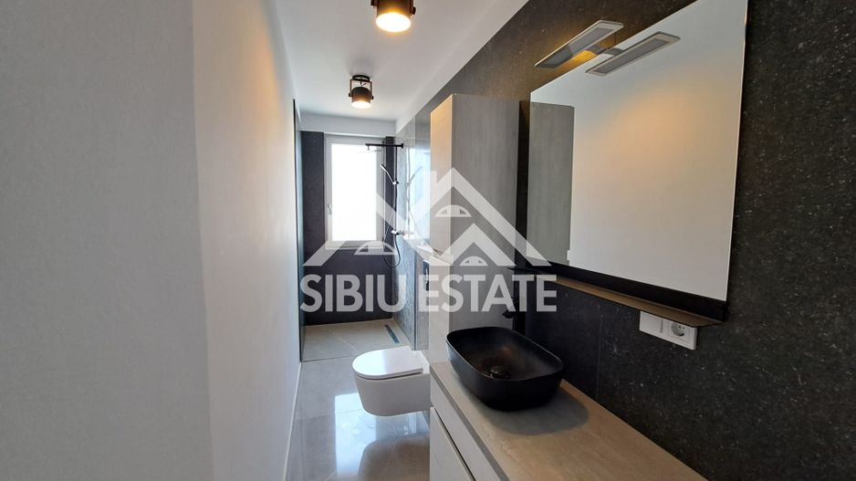 Casa la pret de apartament, 5 camere Sibiu Calea Cisnadiei - Poză 4