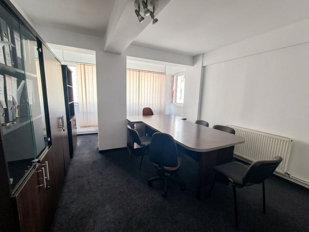 Apartament 2 Camere Muncii | 80 mp | Pretabil Punct de Lucru, Firma - Poză 1
