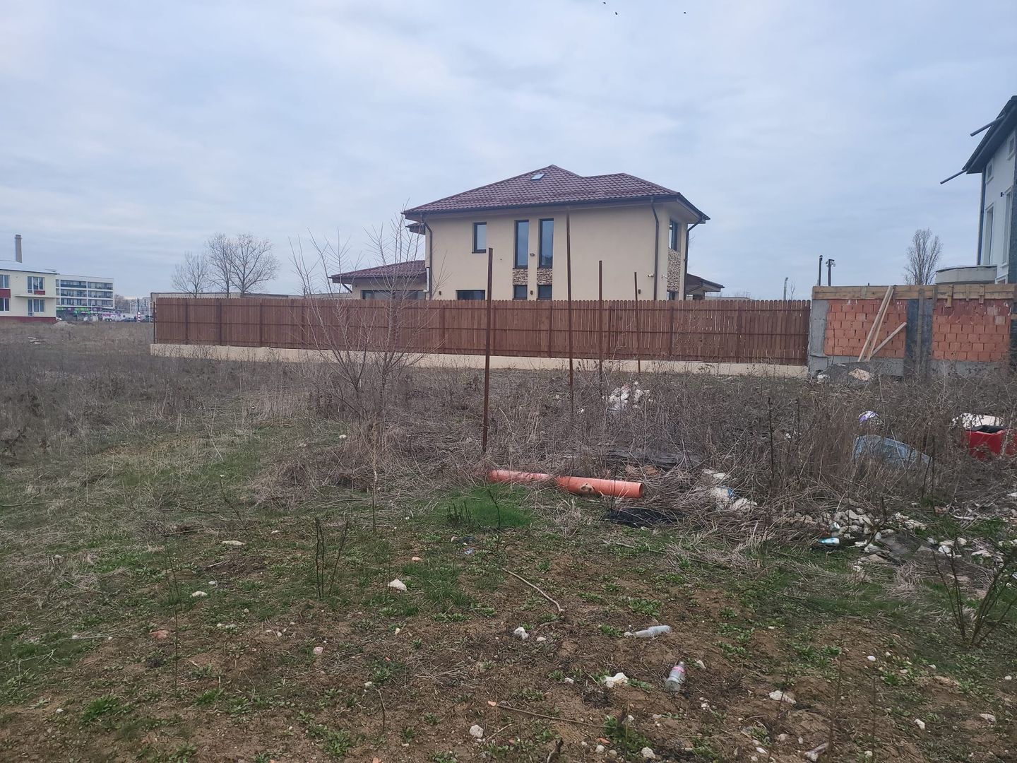 Teren intravilan Titan Parcul Teilor - Poză 2